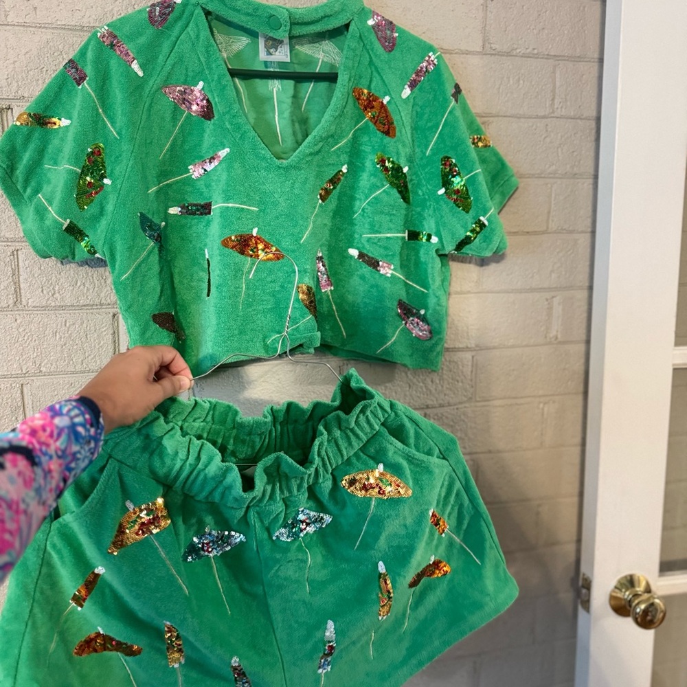 Green Terry Cloth Umbrella Sequin Two-Piece Set